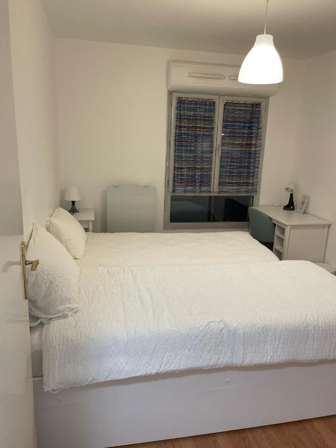 Apartament Superbe 3 Pieces Face Gare Tgv / Rer De Massy Massy  Zewnętrze zdjęcie